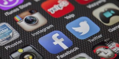 phone, display, apps, applications, screen, phone applications, mobile phone, smartphone, cellphone, phone screen, phone display, twitter, facebook, instagram, multimedia, social media, social network, social networking, mobile, facebook, social media, social media, social media, social media, social media